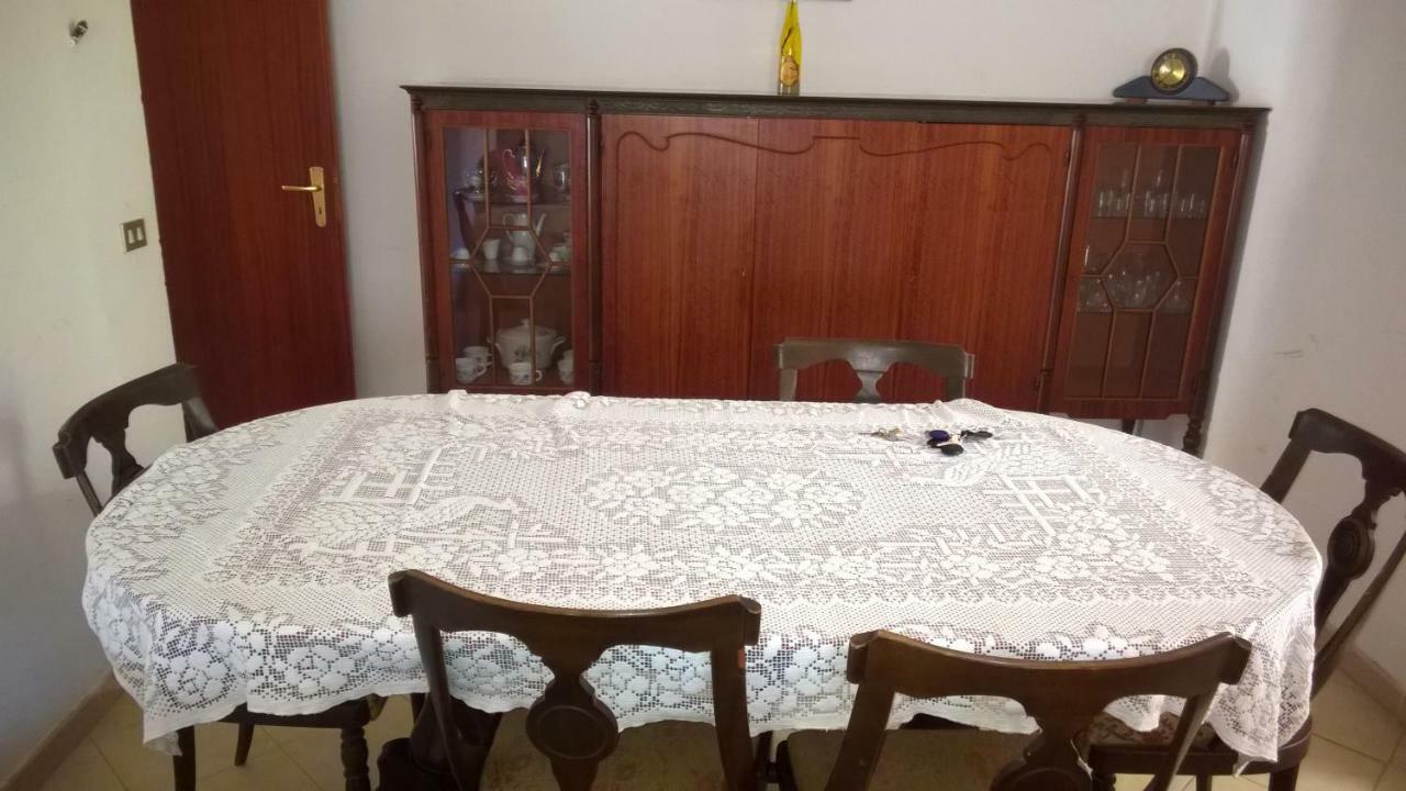 Вилла La Casa Di Zia Nina Campolattaro Экстерьер фото