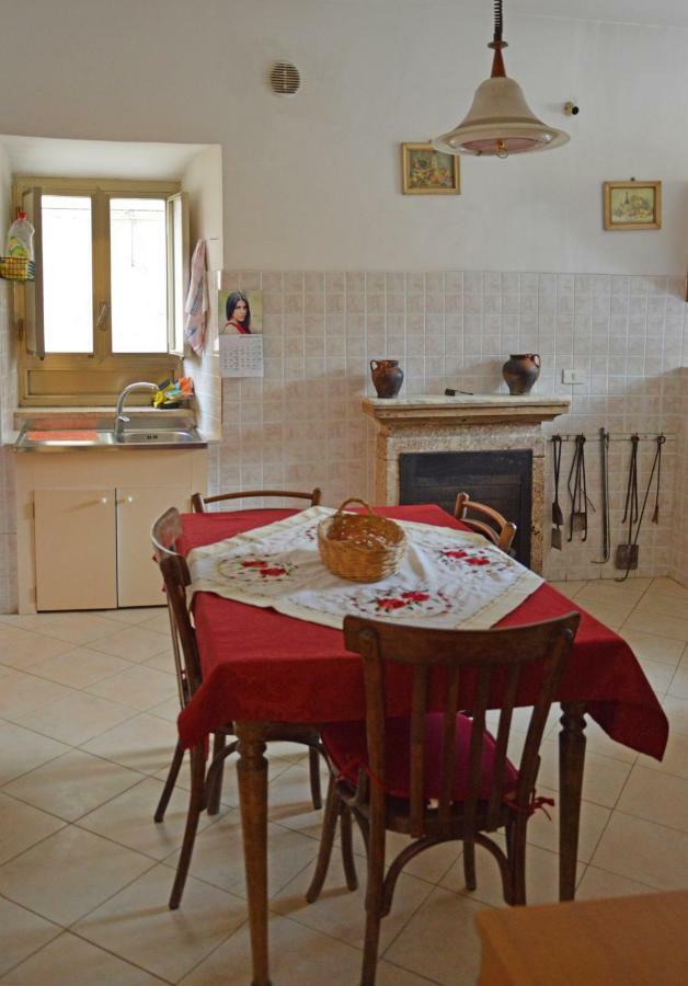 Вилла La Casa Di Zia Nina Campolattaro Экстерьер фото