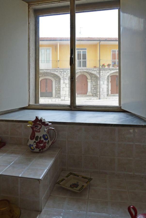 Вилла La Casa Di Zia Nina Campolattaro Экстерьер фото