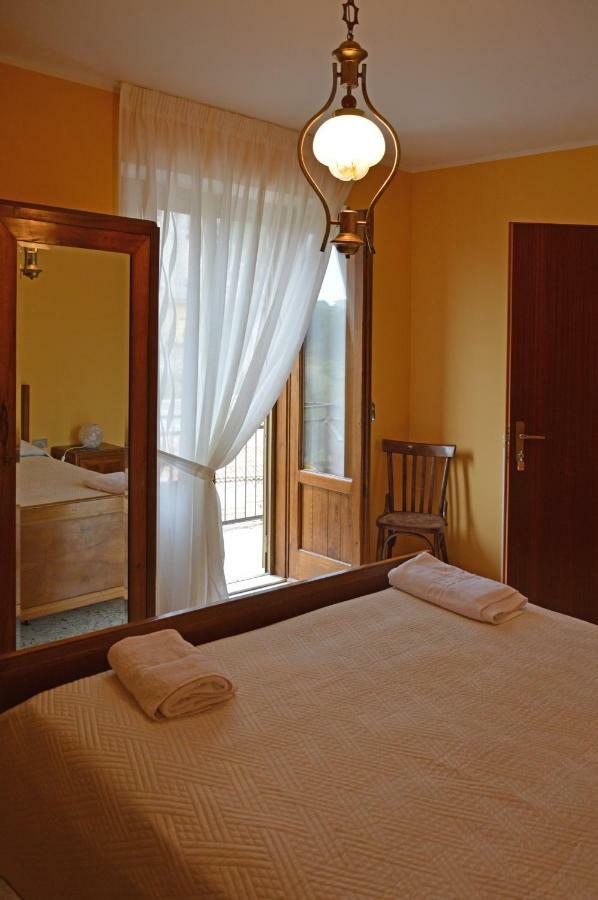Вилла La Casa Di Zia Nina Campolattaro Экстерьер фото