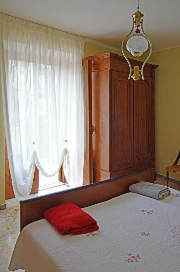 Вилла La Casa Di Zia Nina Campolattaro Экстерьер фото